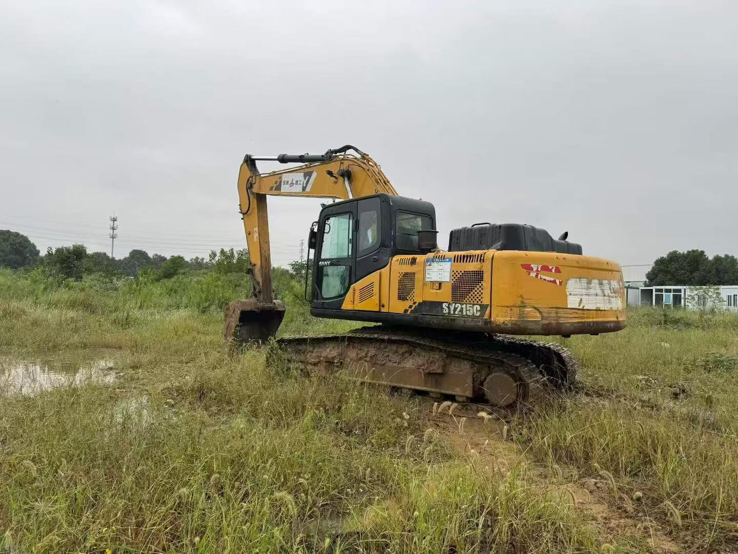 شراء حفارة Sany SY205C مستعملة / 9