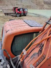 Купить Подержанный Экскаватор Doosan DH300-5 / 2 Купить Подержанный Экскаватор Doosan DH300-5 / 2