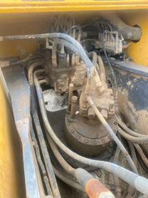 Buy Kobelco SK270D Used Excavator / 3 Buy Kobelco SK270D Used Excavator / 3