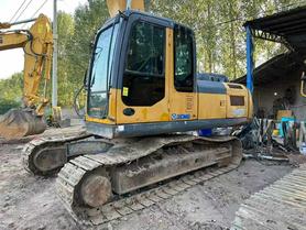 Купить Подержанный Экскаватор XCMG LW200 / 2 Купить Подержанный Экскаватор XCMG LW200 / 2