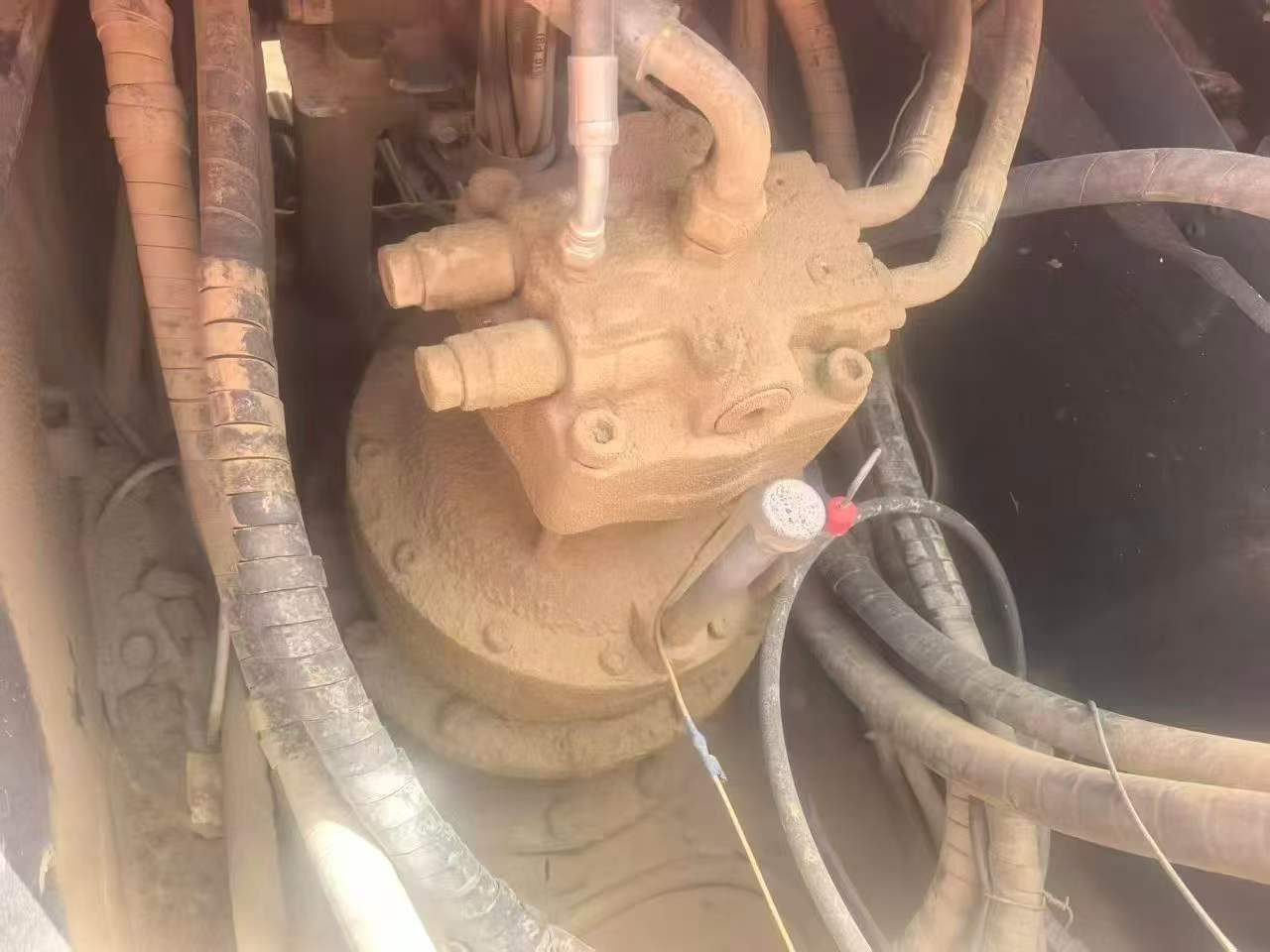 Купить Подержанный Экскаватор Hitachi EX330 / 3
