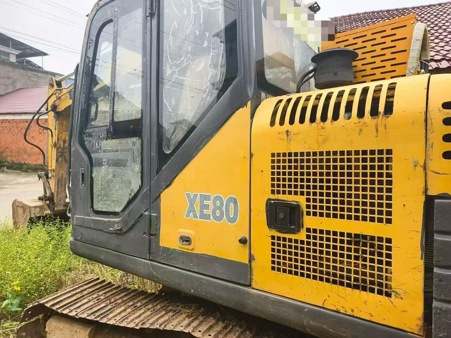 Compre Excavadora XCMG XE80 Usada / 7