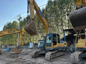 Купить Подержанный Экскаватор XCMG LW200 / 3 Купить Подержанный Экскаватор XCMG LW200 / 3