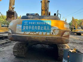 Купить Подержанный Экскаватор XCMG LW200 / 6 Купить Подержанный Экскаватор XCMG LW200 / 6