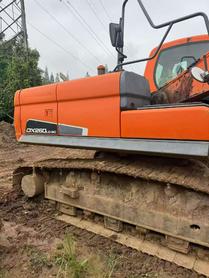 Купить Подержанный Экскаватор Doosan DX230LC / 3 Купить Подержанный Экскаватор Doosan DX230LC / 3