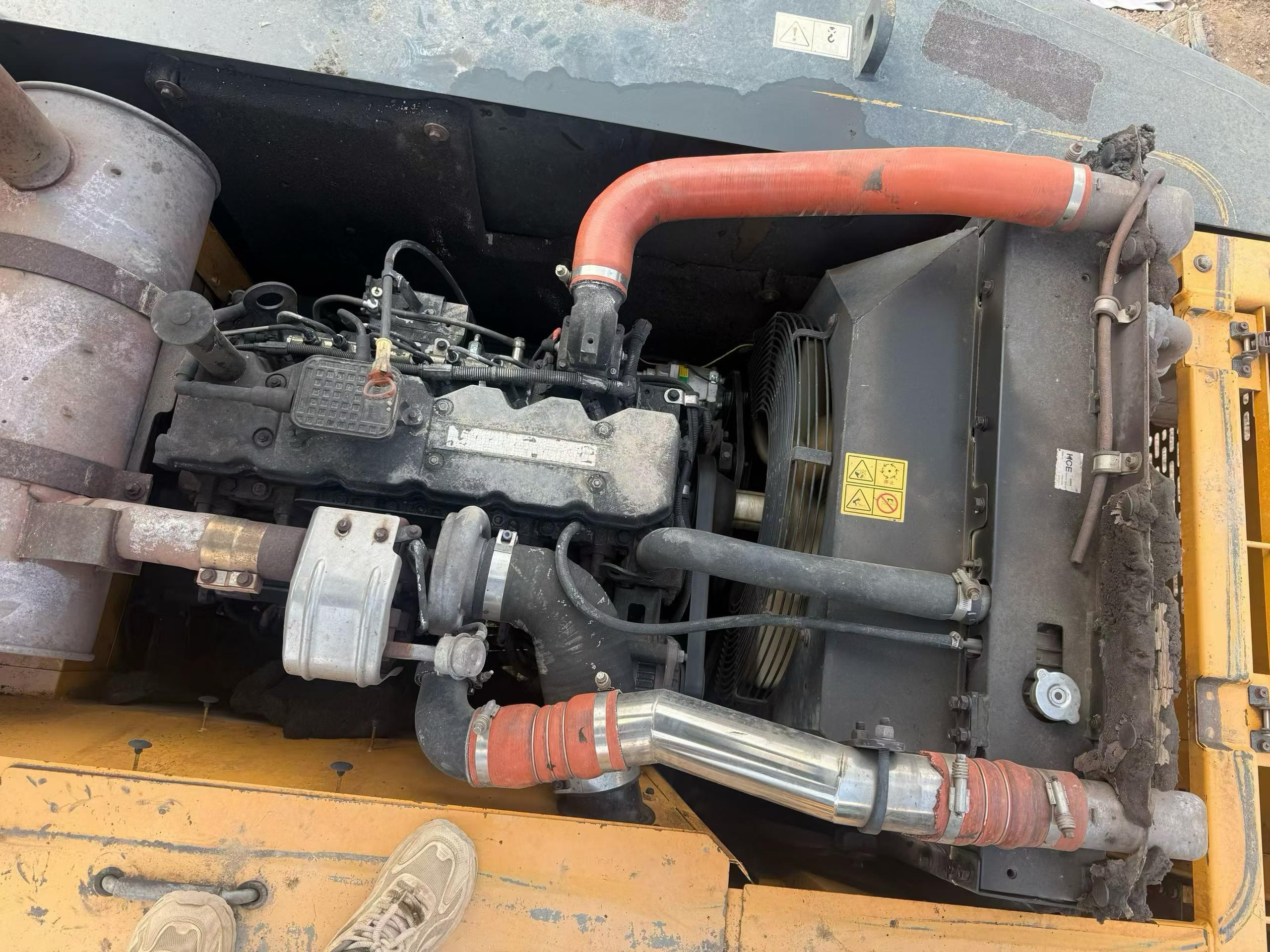 شراء حفارة Hyundai R215-7 مستعملة / 9