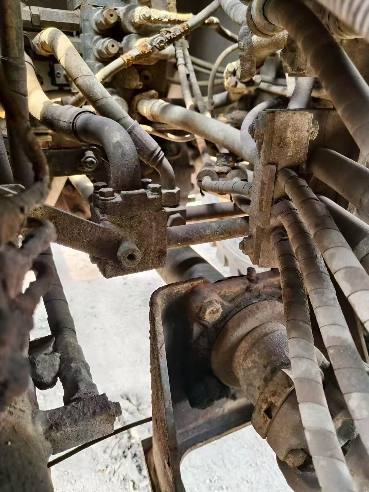 Compre Escavadeira Komatsu WA380-6 Usada / 3