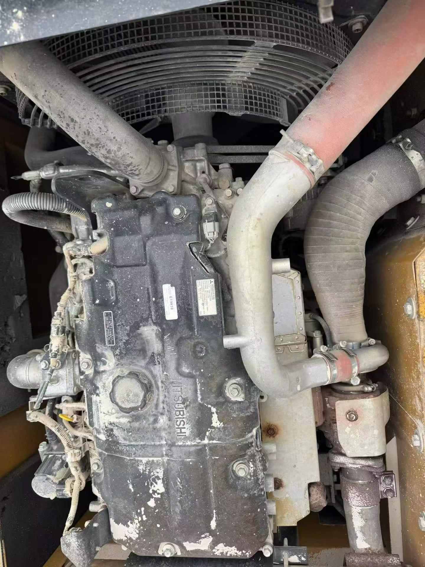 شراء حفارة Sany SY205C مستعملة / 4