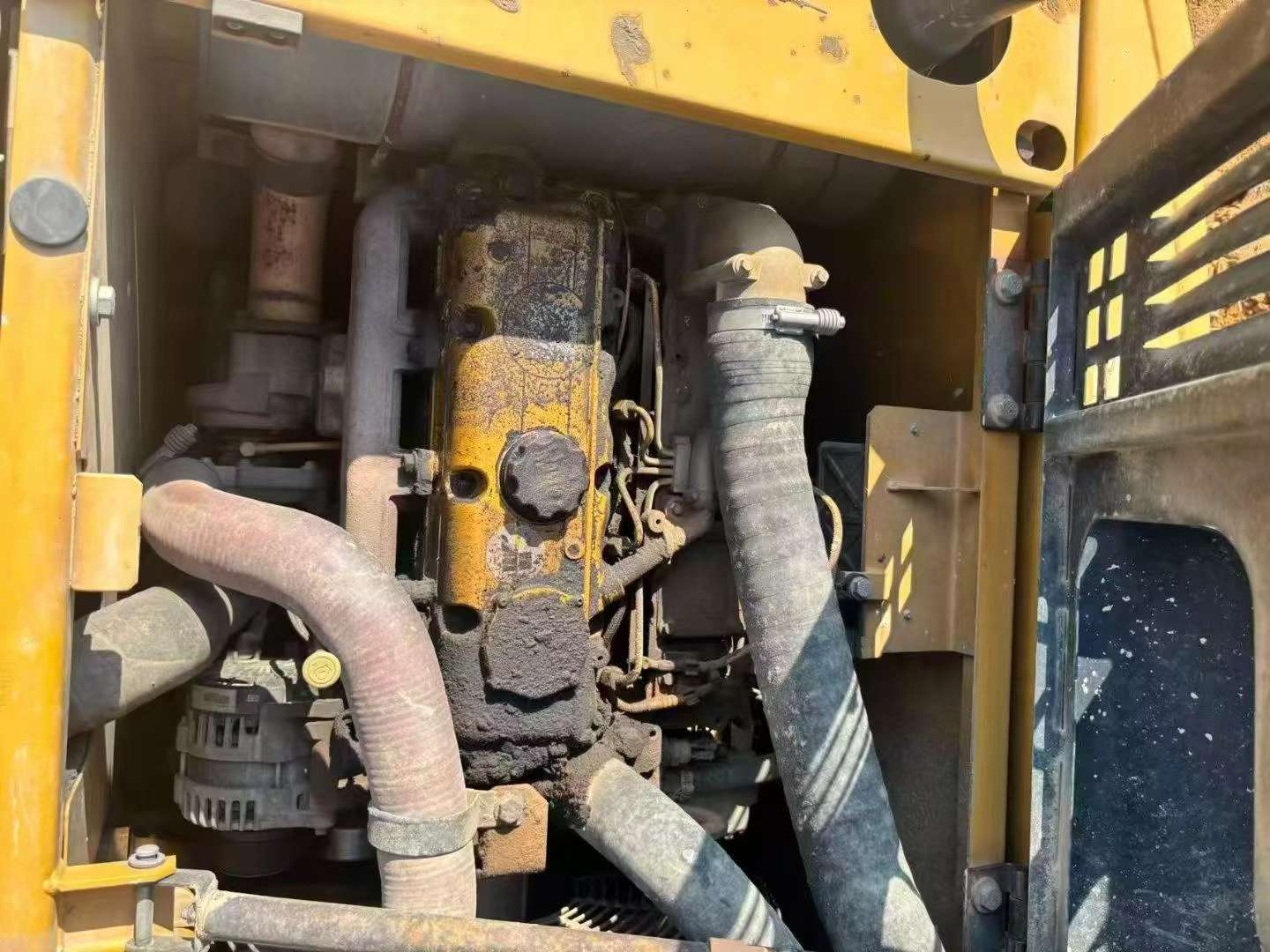 Compre Excavadora Caterpillar 313D Usada / 4