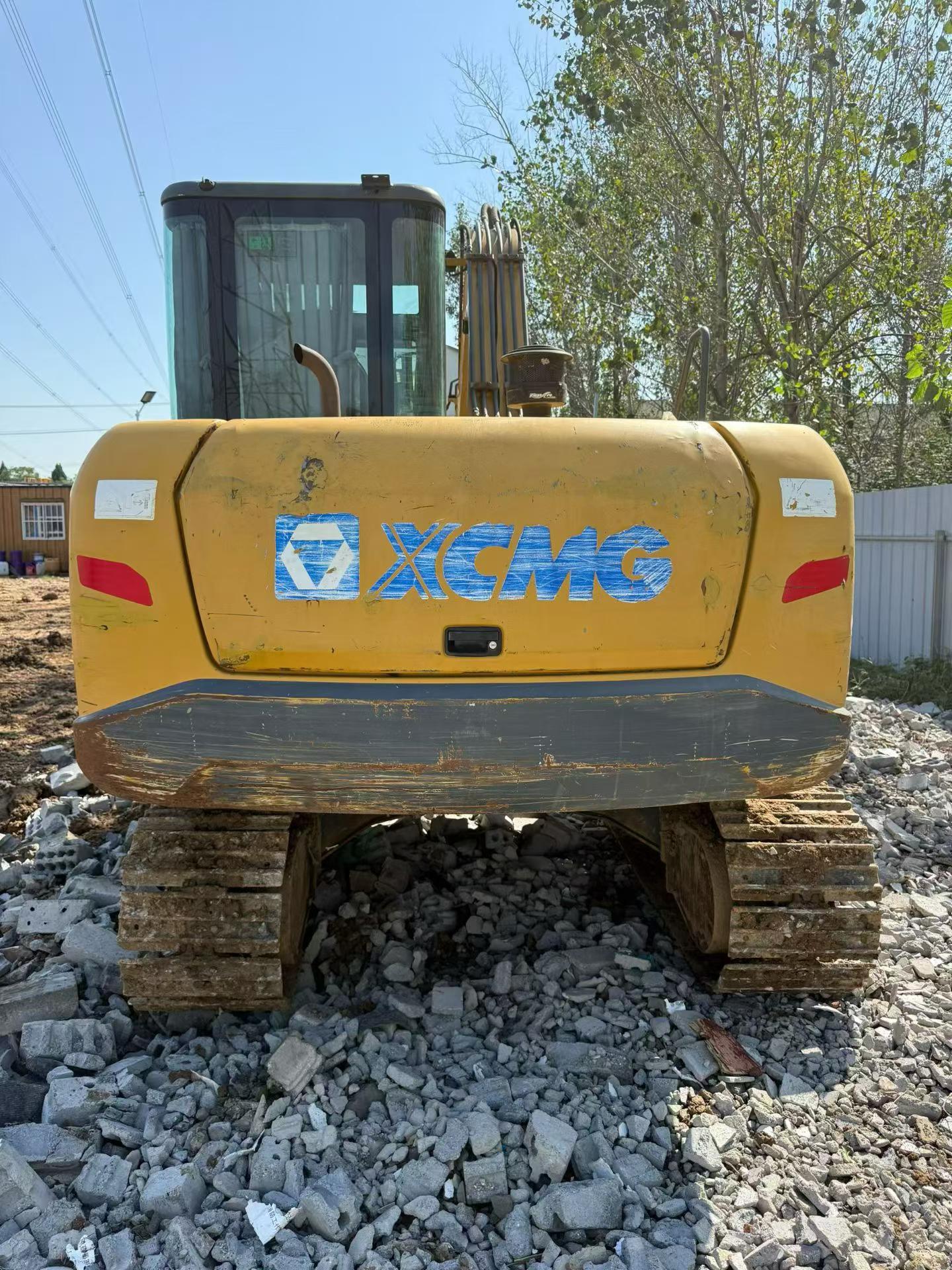 شراء XCMG XE75C مستعمل حفارة