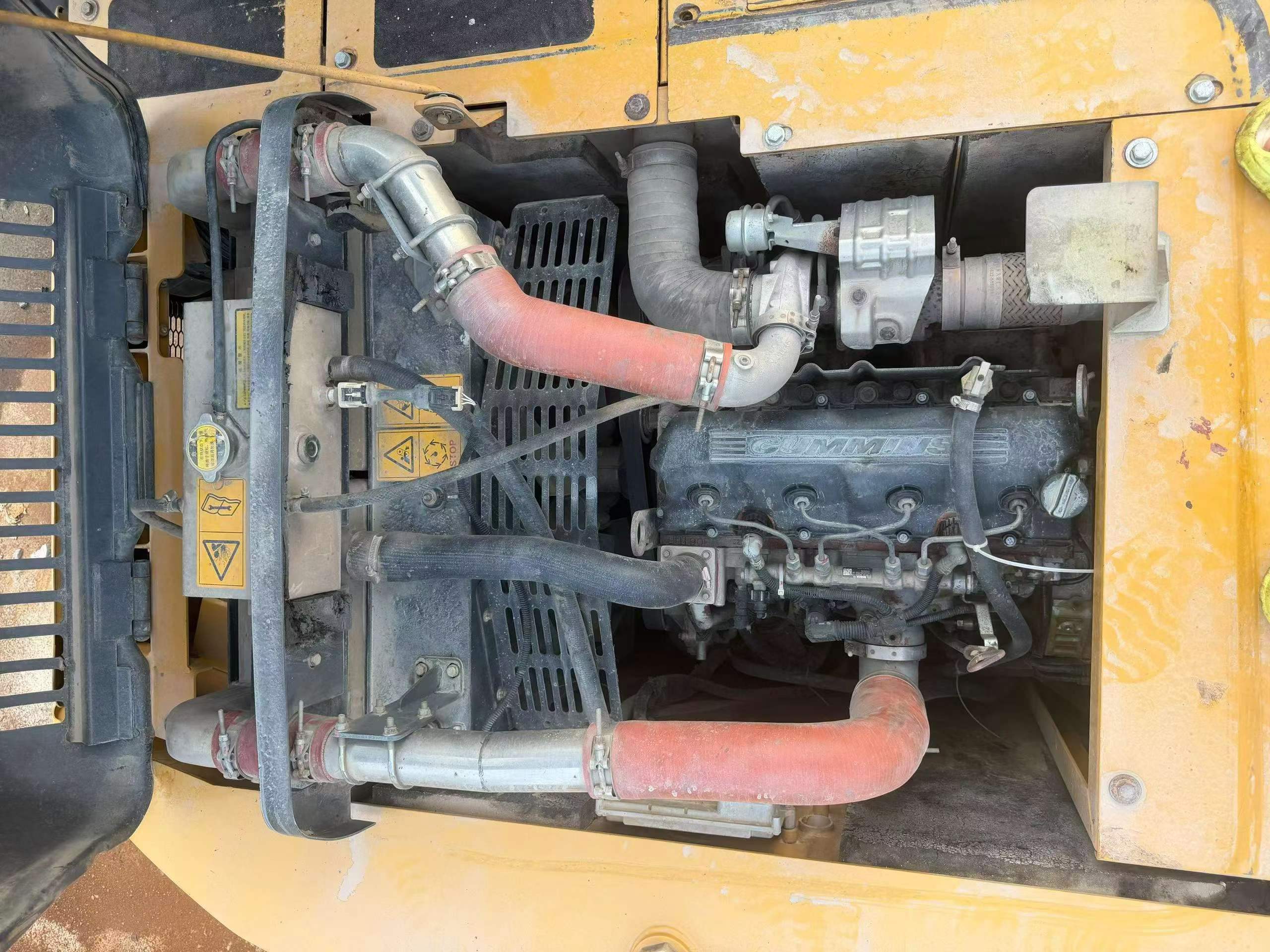 شراء حفارة XCMG XE135B مستعملة / 6