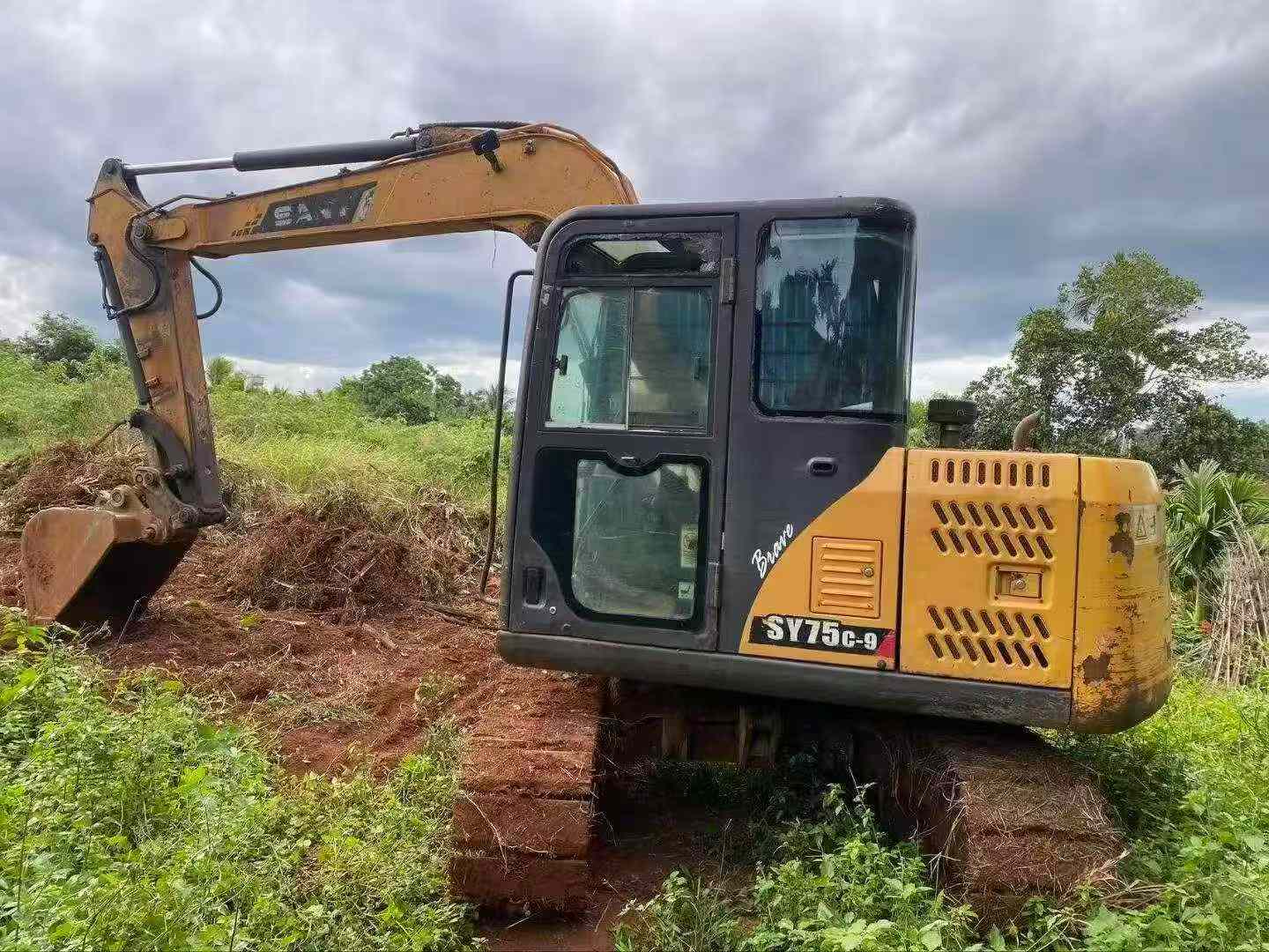 Comprar Sany SY75C-8 Usado Excavadora