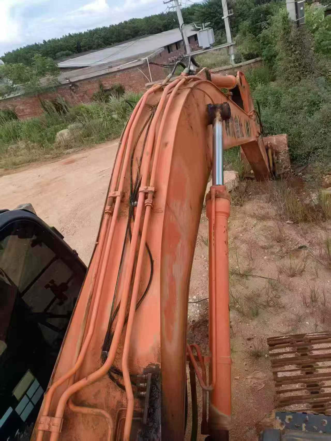 Comprar Hitachi EX240-5 Usado Excavadora