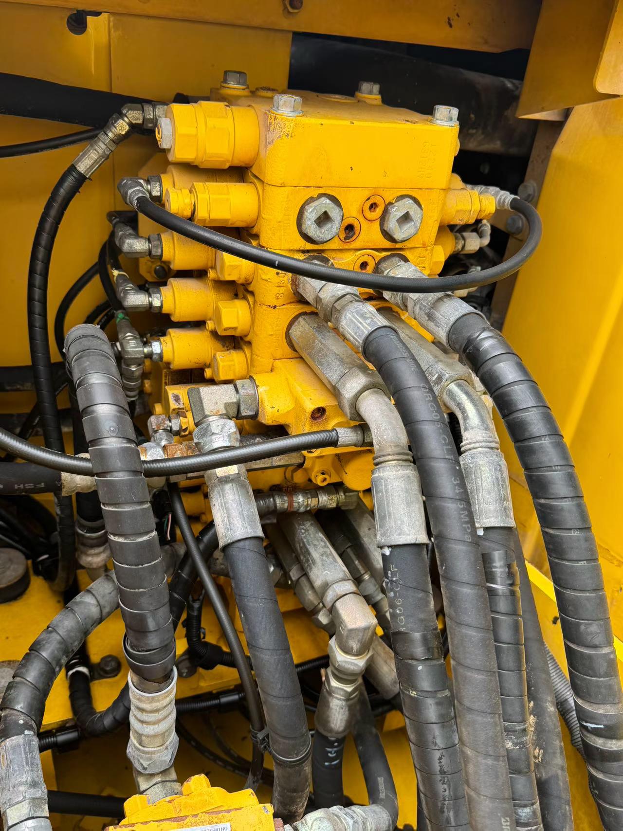 Acheter Pelle Komatsu PC130-8 d'occasion / 6