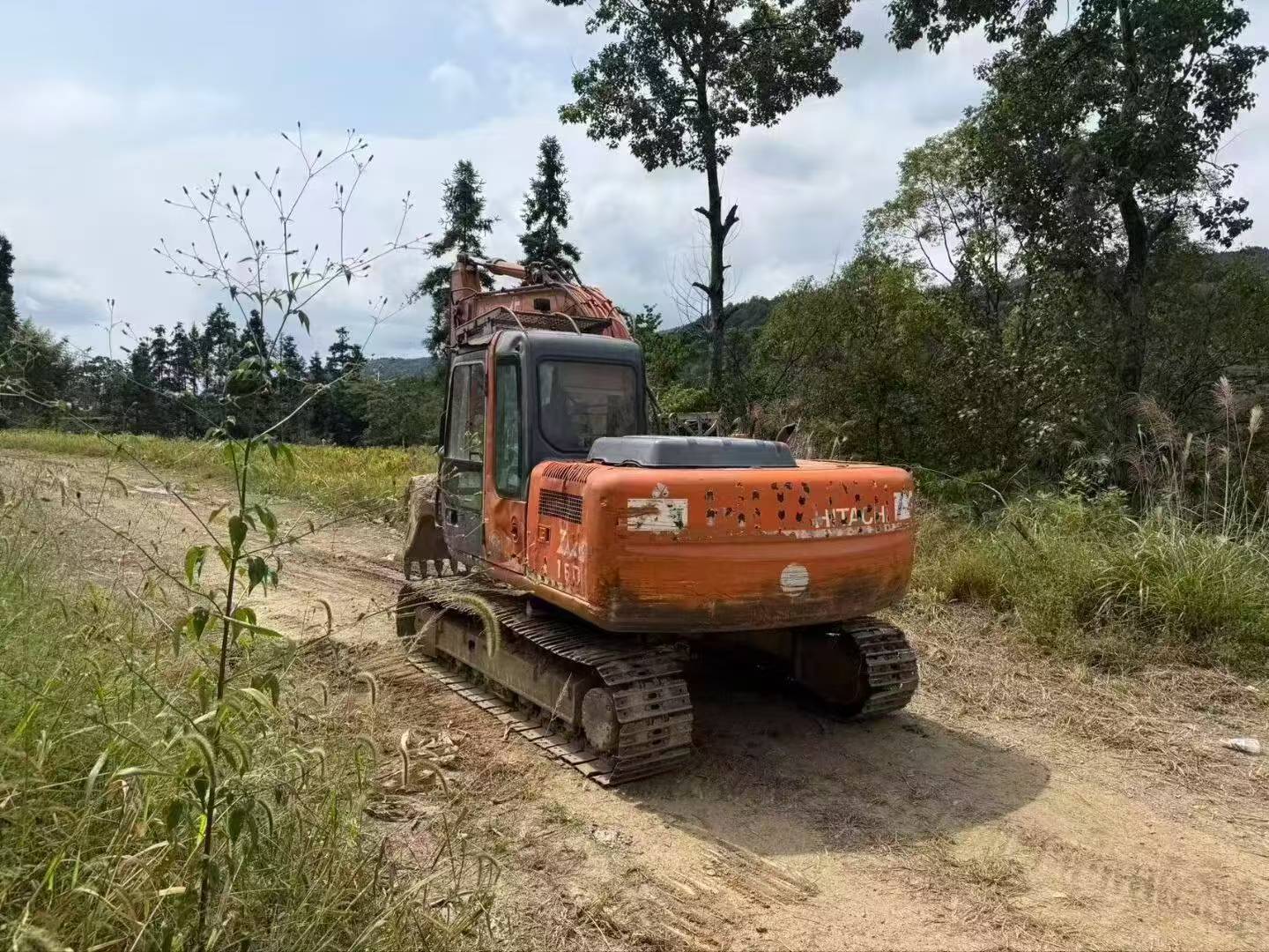 Купить Hitachi ZX130-6A Подержанный Экскаватор