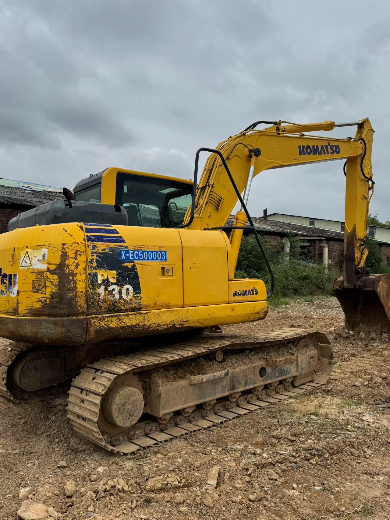 Acheter Pelle Komatsu PC130-8 d'occasion / 2