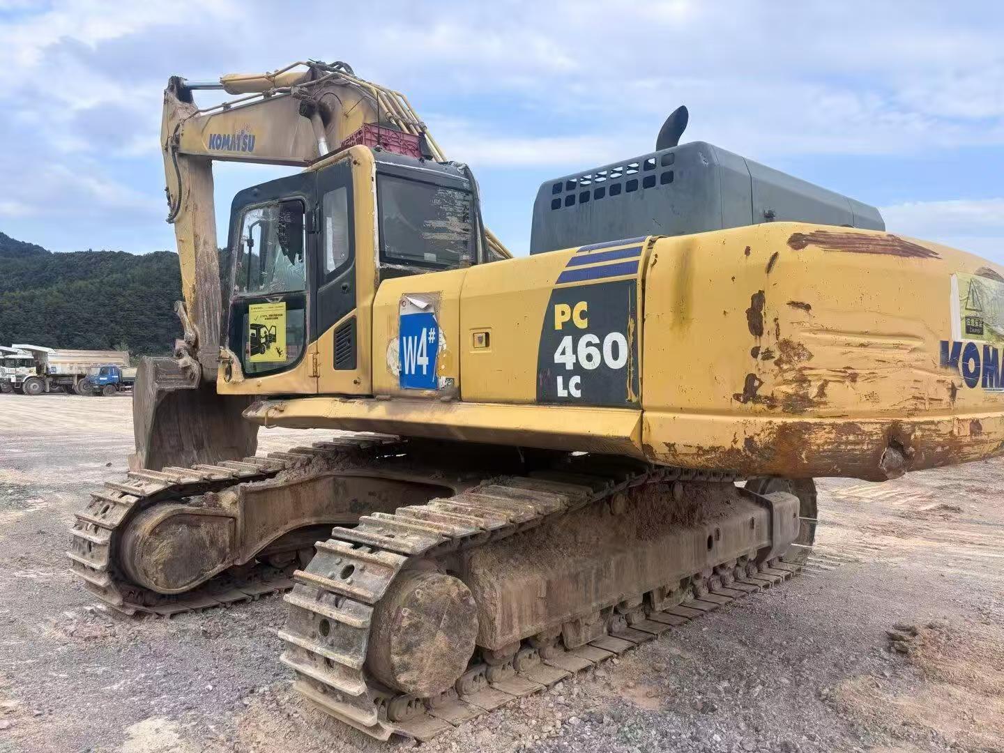 شراء Komatsu PC460LC-8 مستعمل حفارة