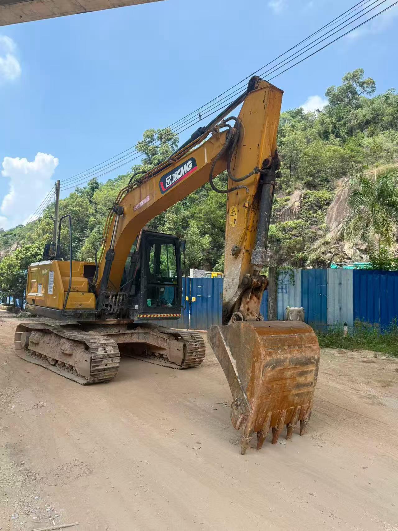Acheter XCMG XE135GA D'occasion Pelle