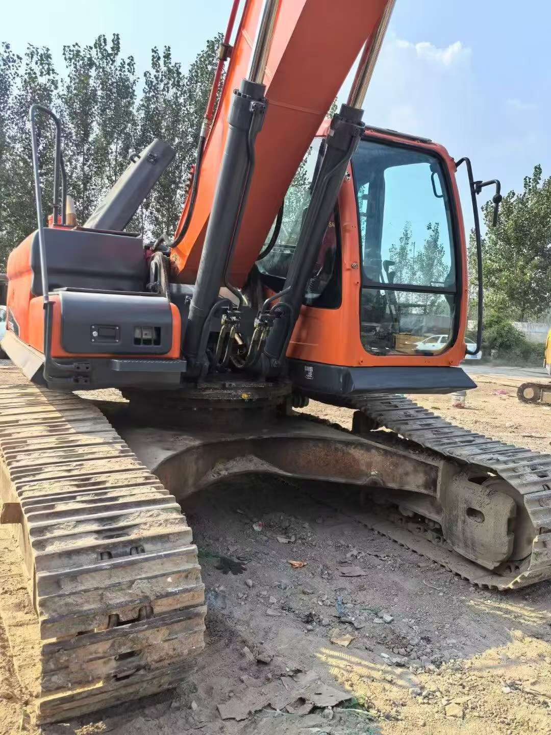 Comprar Doosan DX260LC Usado Escavadeira