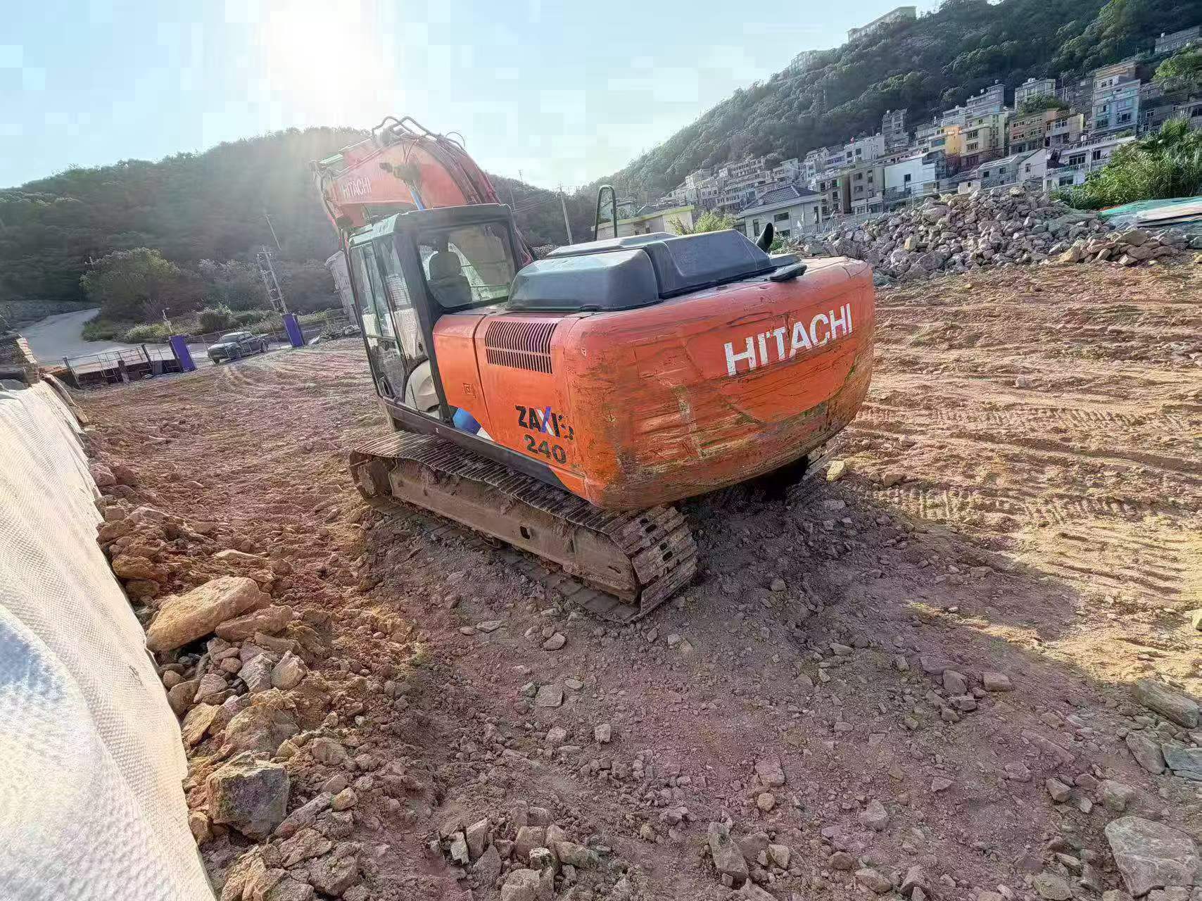 شراء Hitachi EX210-5 مستعمل حفارة