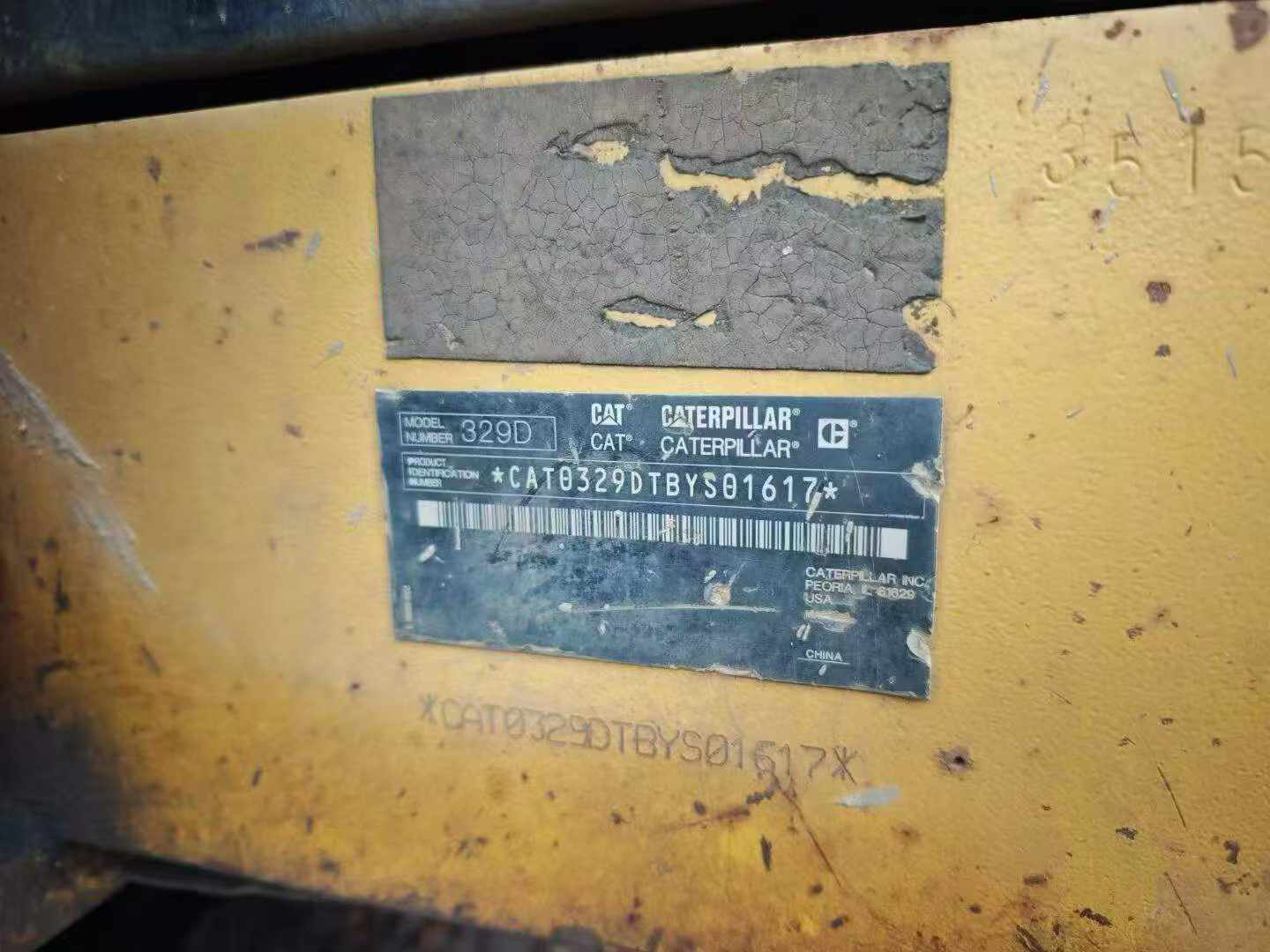 شراء حفارة Caterpillar 329D مستعملة / 8