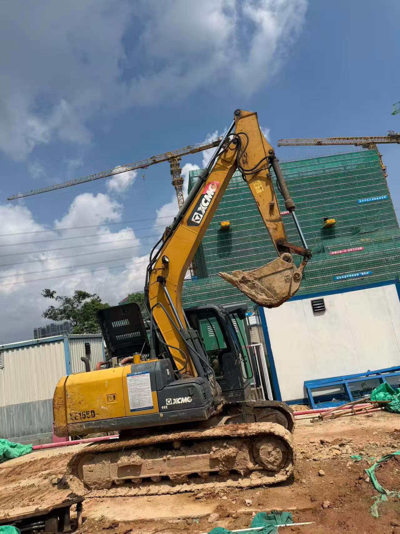 Acheter XCMG XE135B D'occasion Pelle