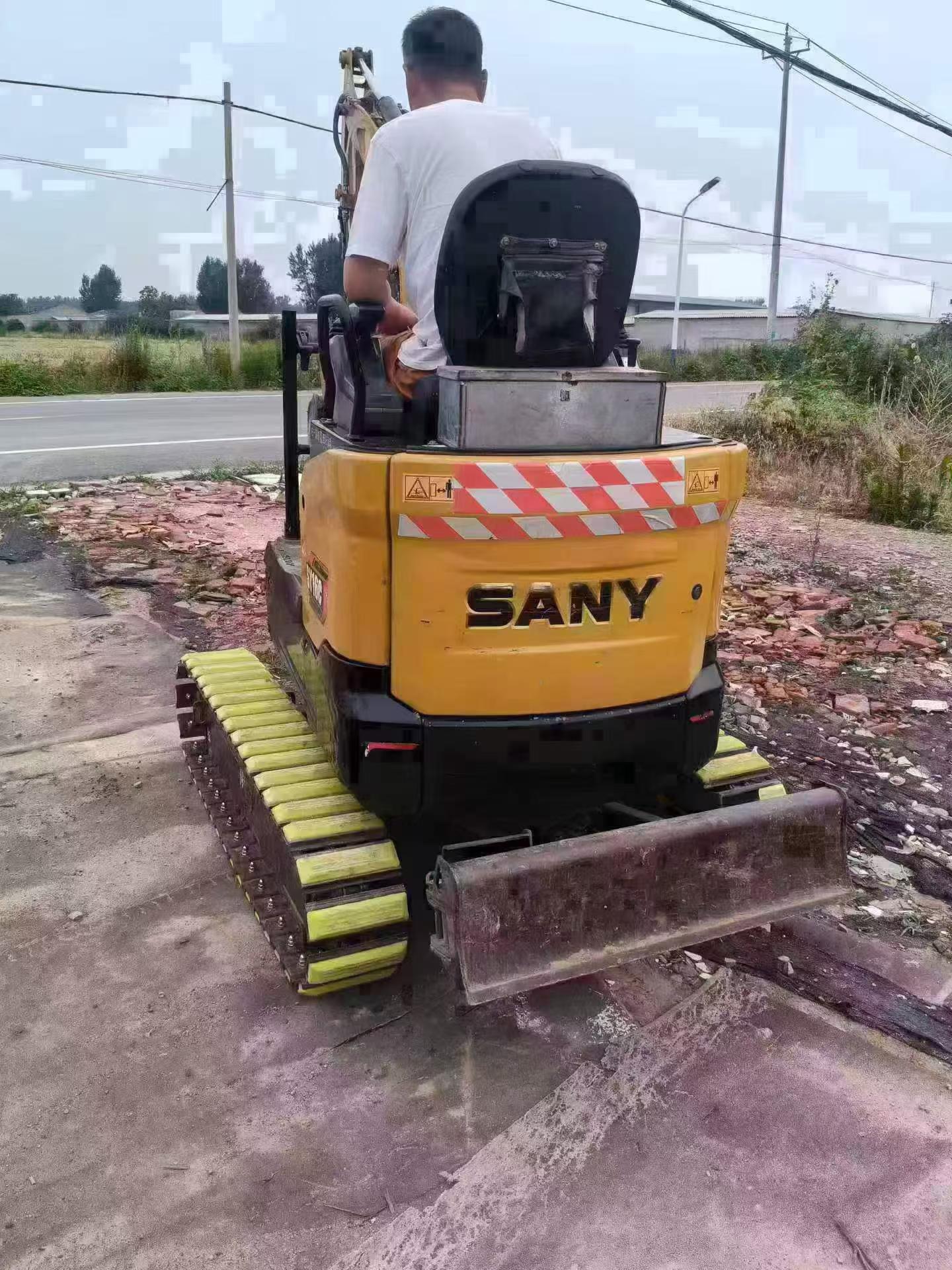 Купить Sany SY16C Подержанный Экскаватор