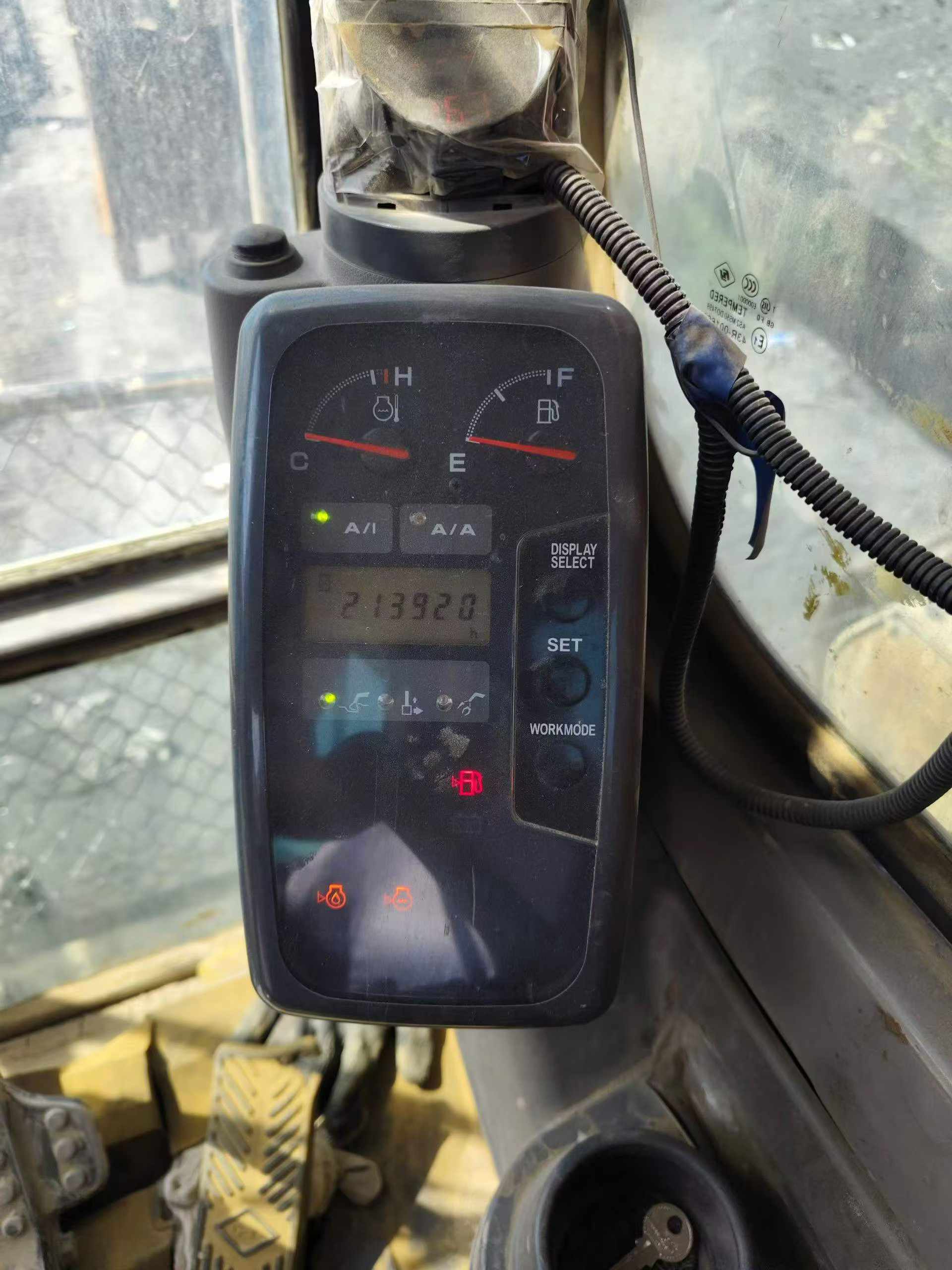 Купить Подержанный Экскаватор Hitachi ZX450-6 / 9