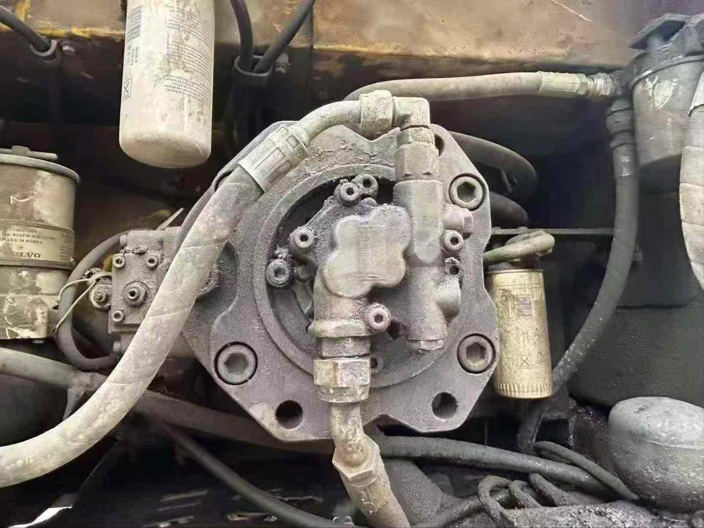 Купить Подержанный Экскаватор Volvo EC300DL / 4