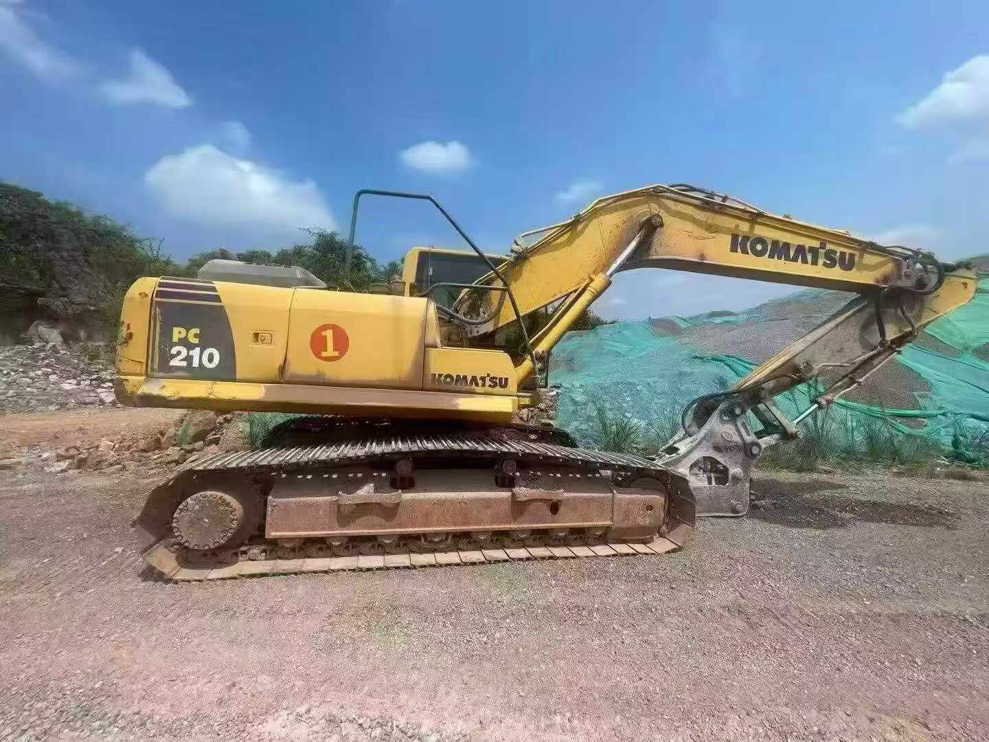 Acheter Komatsu PC210-8 D'occasion Pelle