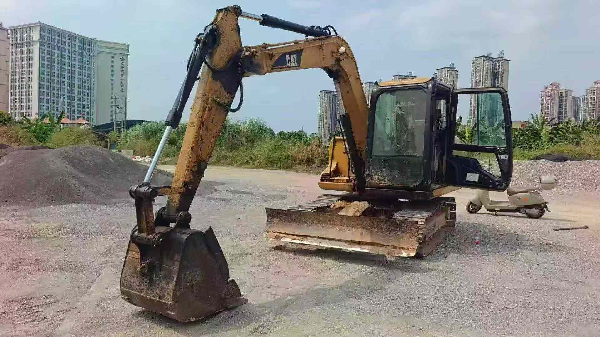 Compre Excavadora Caterpillar 307C Usada / 4