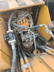 Buy Sany SY135 Used Excavator / 9 Buy Sany SY135 Used Excavator / 9