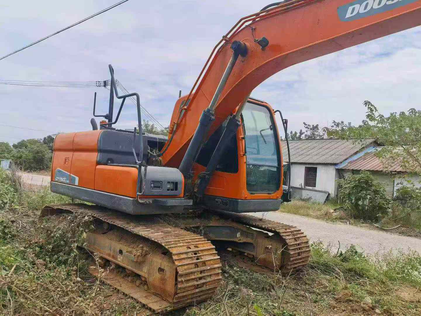 Compre Escavadeira Doosan DH150 Usada / 5 Compre Escavadeira Doosan DH150 Usada / 5