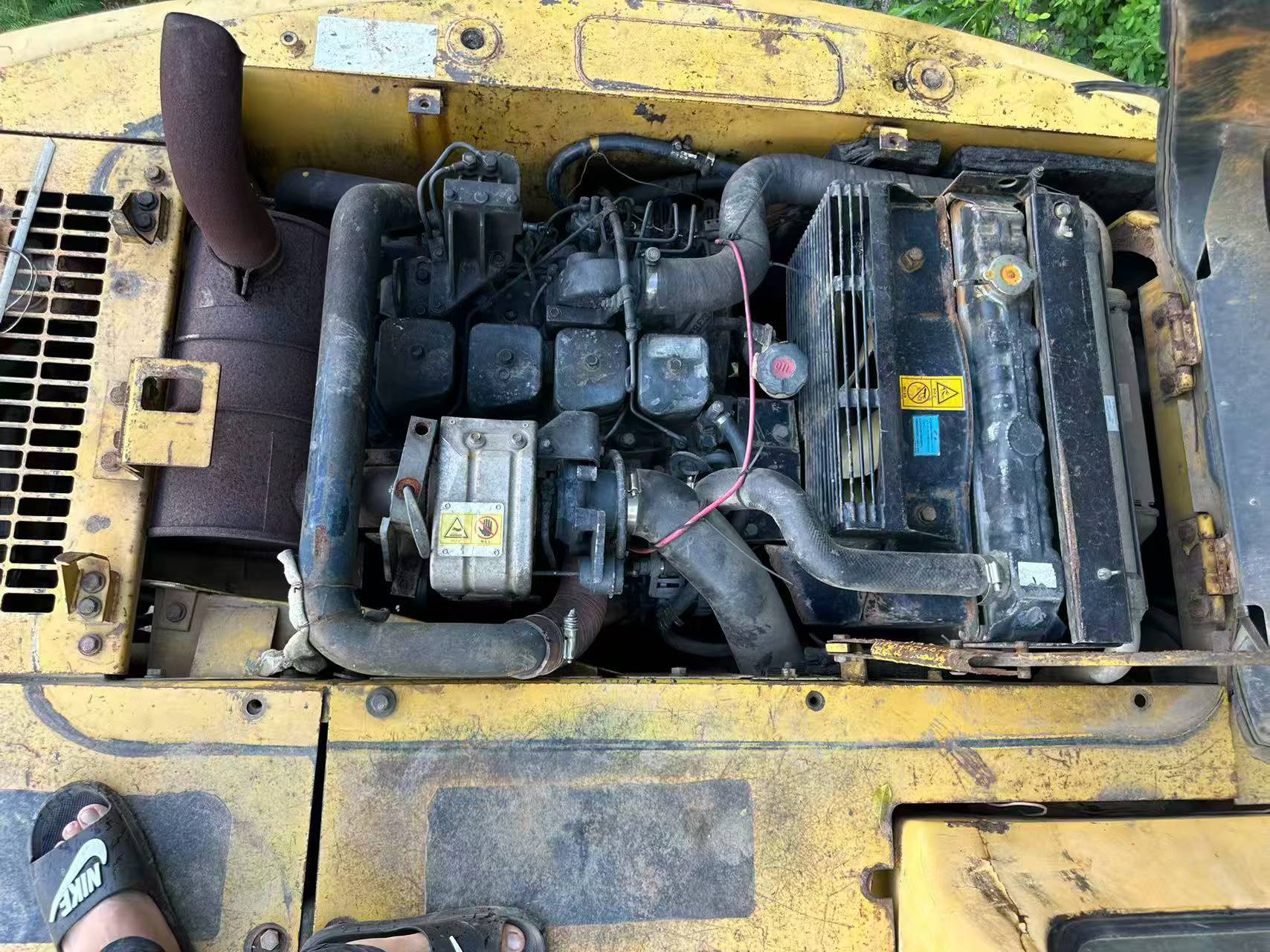Buy Komatsu PC120-6E Used Excavator / 2 Buy Komatsu PC120-6E Used Excavator / 2
