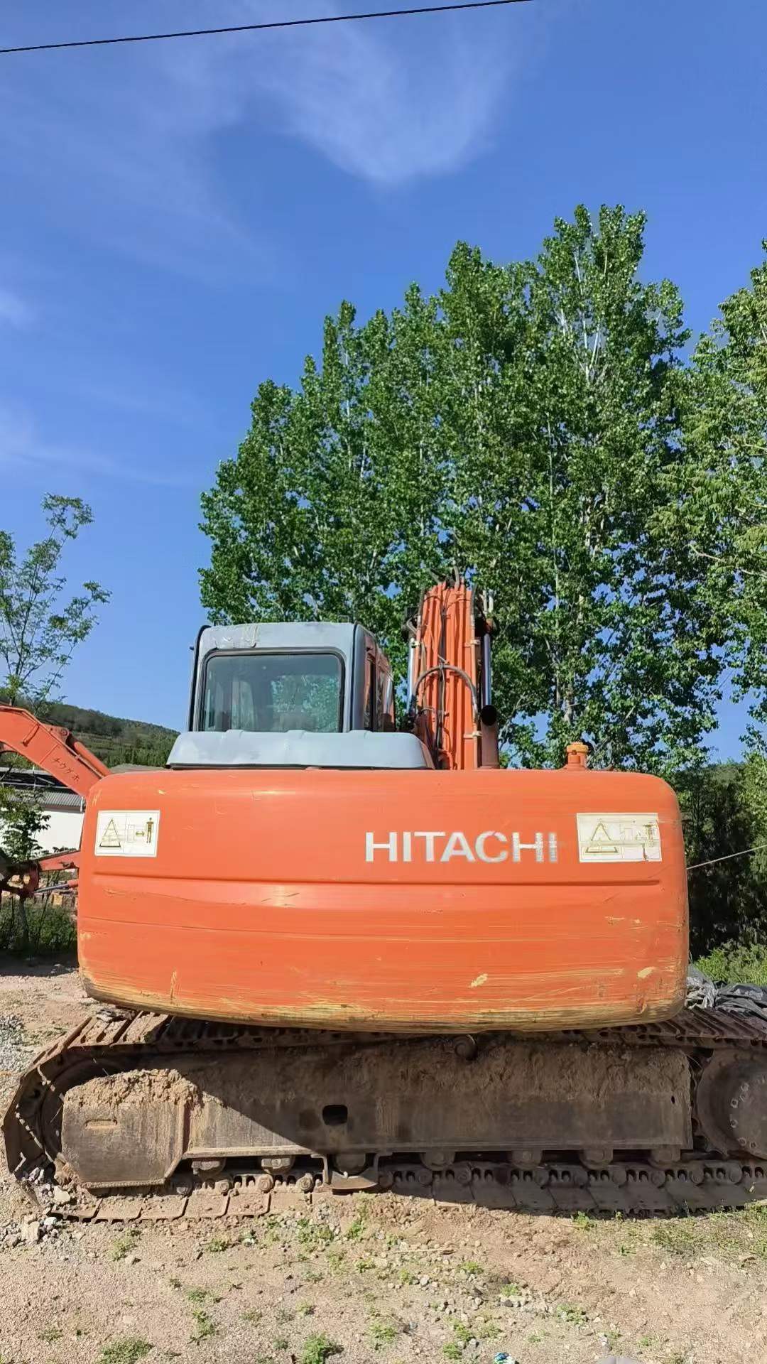 Compre Excavadora Hitachi EX120 Usada / 3