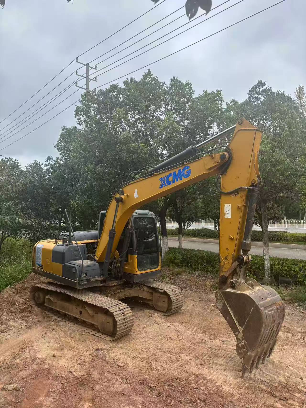 Buy XCMG Used Excavator / 3