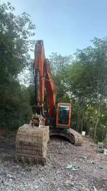 Buy Doosan DX220AM-9C Used Excavator / 3 Buy Doosan DX220AM-9C Used Excavator / 3