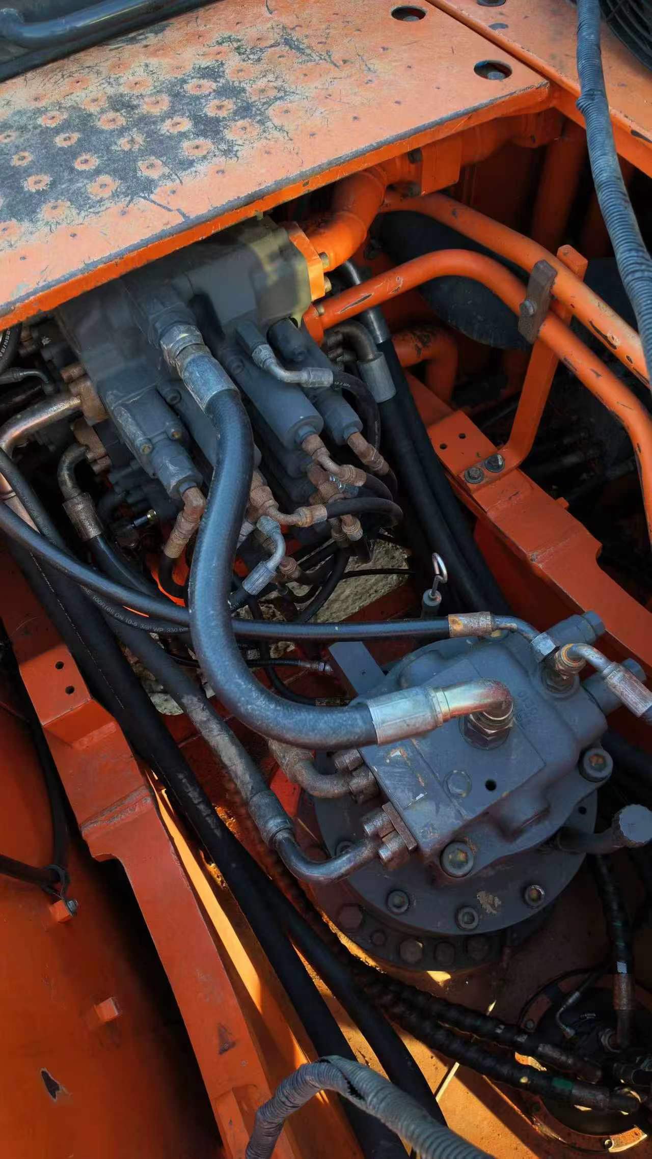 Buy Doosan DX260LC Used Excavator / 5 Buy Doosan DX260LC Used Excavator / 5