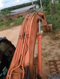 Buy Hitachi ZX240-5B Used Excavator / 9 Buy Hitachi ZX240-5B Used Excavator / 9