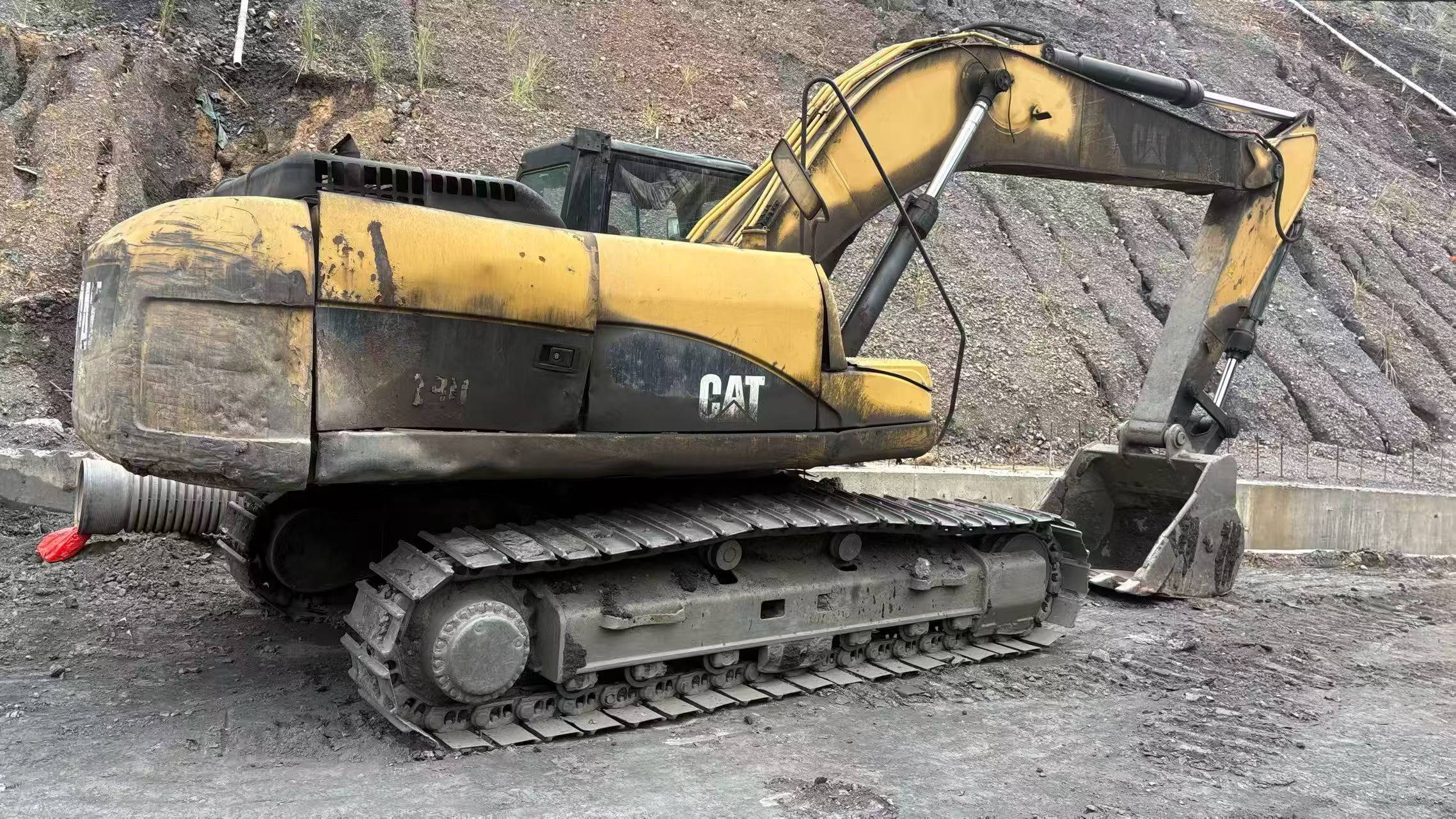 Buy Caterpillar 329D Used Excavator / 6 Buy Caterpillar 329D Used Excavator / 6