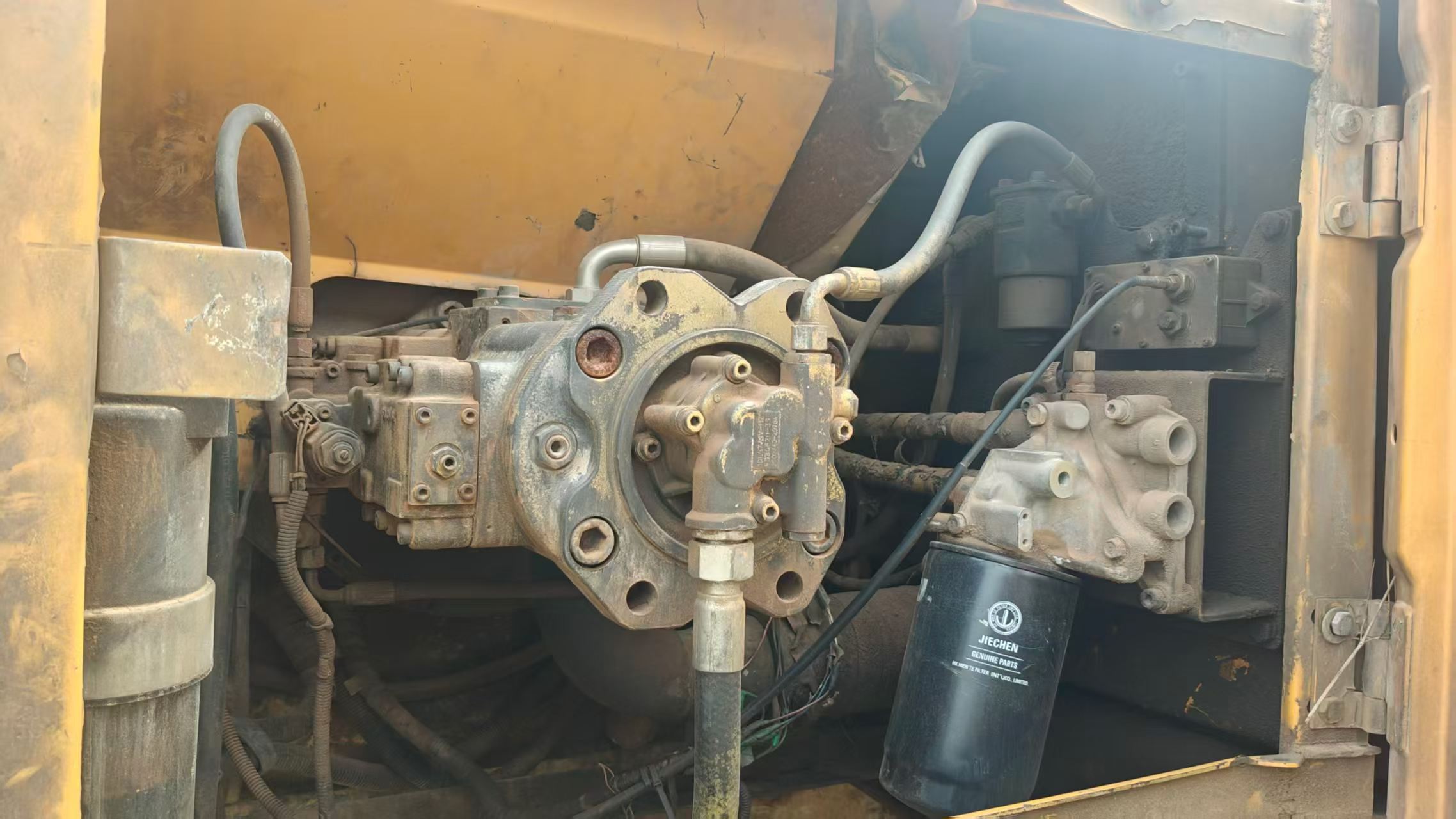 Купить Подержанный Экскаватор Sany SY215C / 7