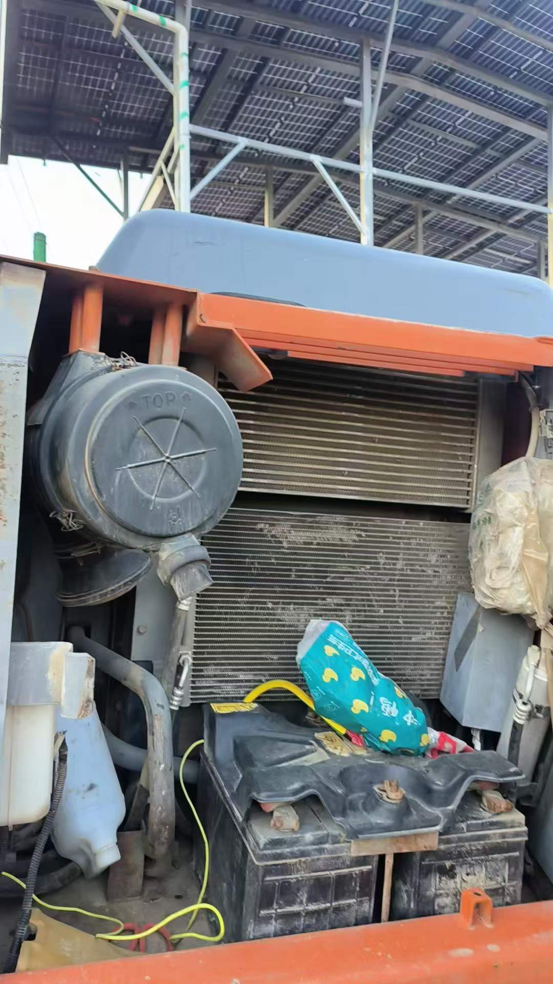 Compre Excavadora Hitachi EX120 Usada / 9