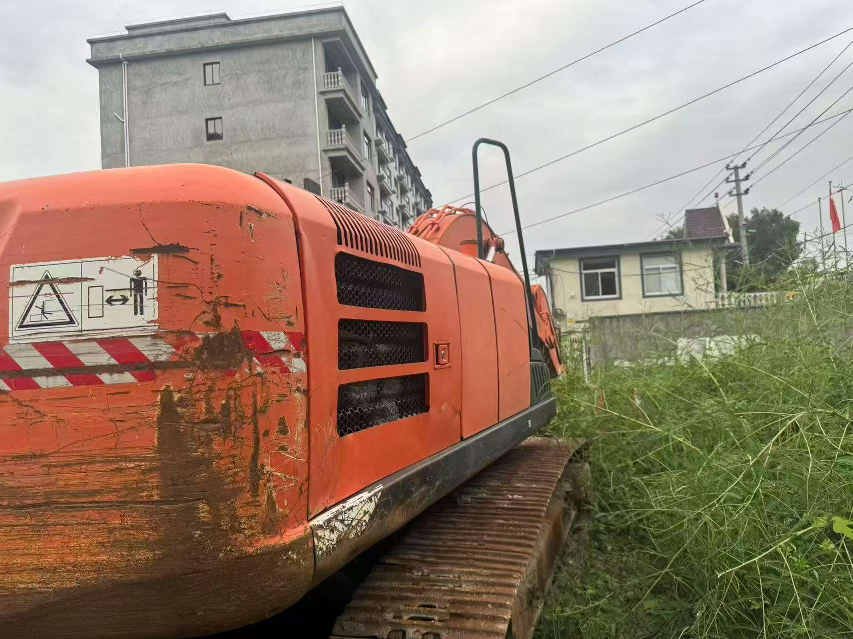 Buy Hitachi EX200 Used Excavator / 5 Buy Hitachi EX200 Used Excavator / 5