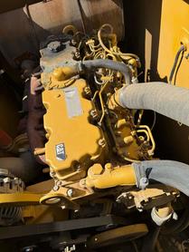 Compre Escavadeira Caterpillar 330B Usada / 3 Compre Escavadeira Caterpillar 330B Usada / 3