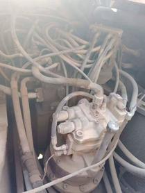 Buy Hitachi EX200-3 Used Excavator / 6 Buy Hitachi EX200-3 Used Excavator / 6