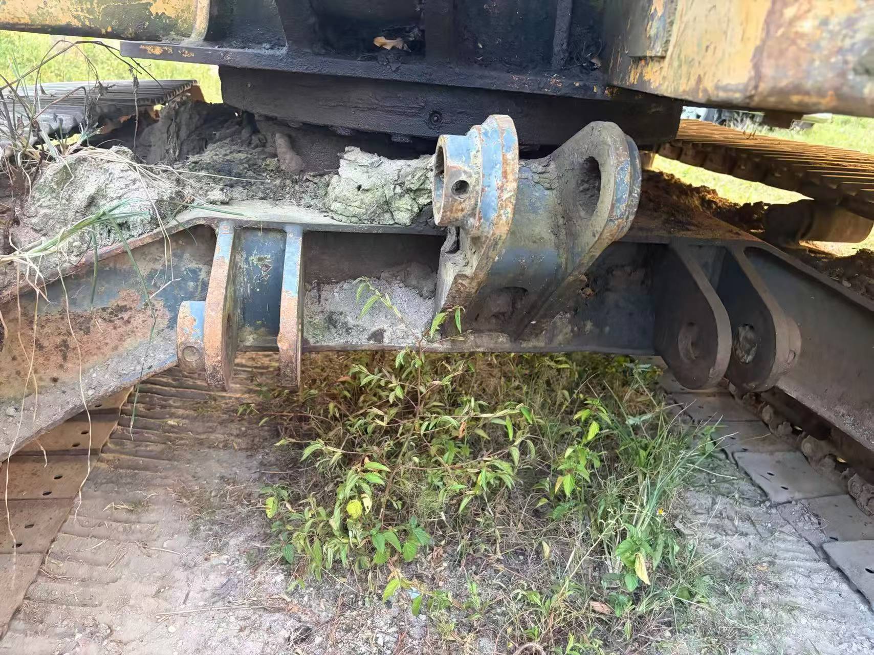 Buy Kato HD250 Used Excavator / 2