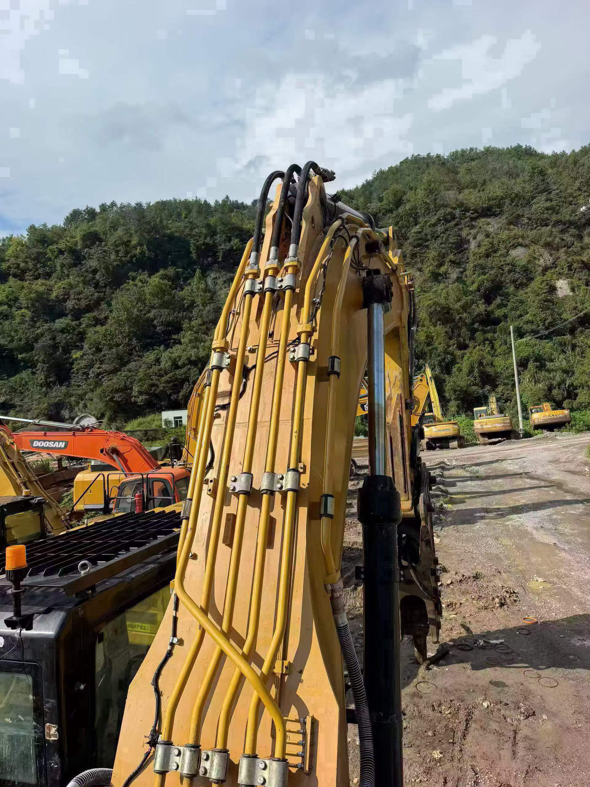 Buy Sany SY750H Used Excavator / 8 Buy Sany SY750H Used Excavator / 8