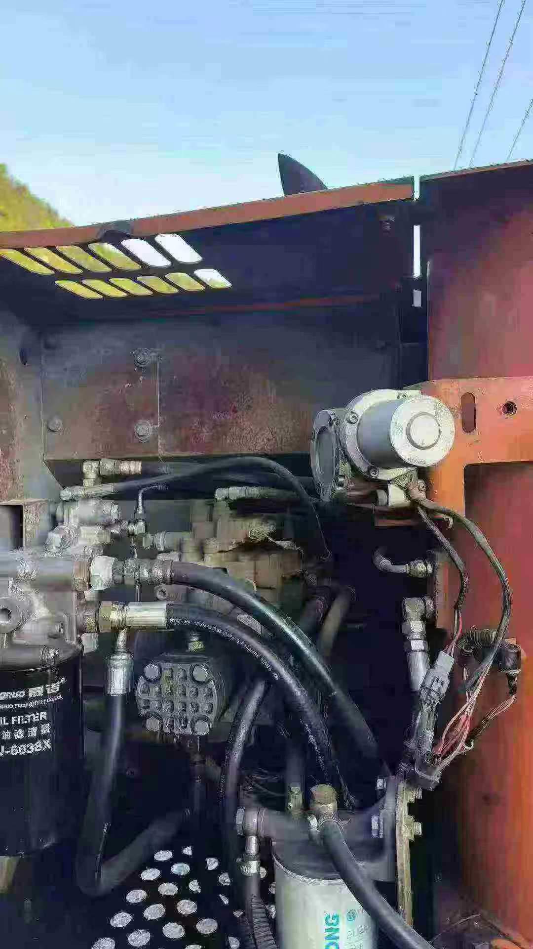Compre Excavadora Hitachi EX120 Usada / 6