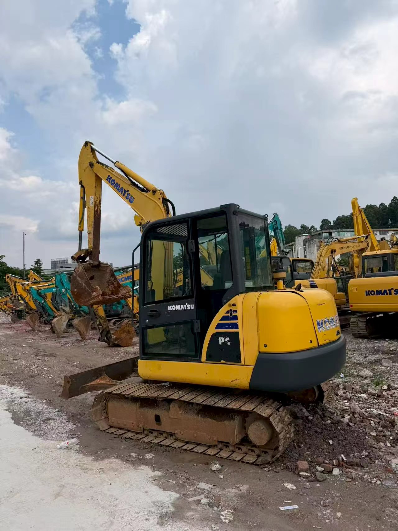 Acheter Pelle Komatsu PC56-7 d'occasion / 8