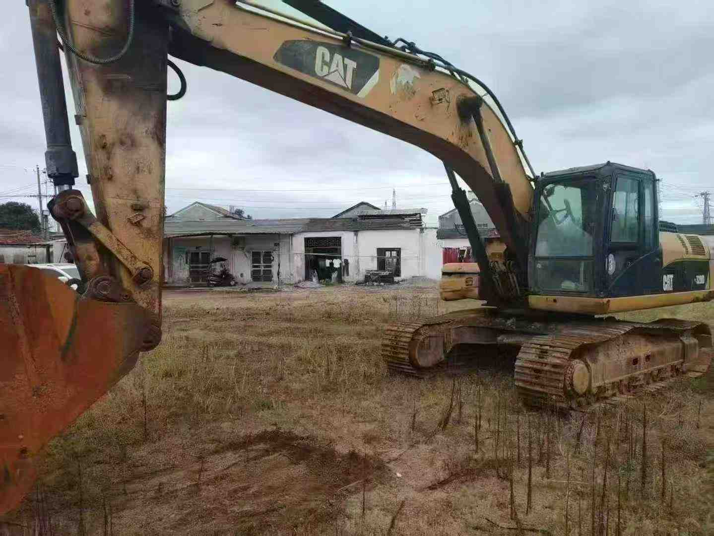 شراء حفارة Caterpillar 329D مستعملة / 7